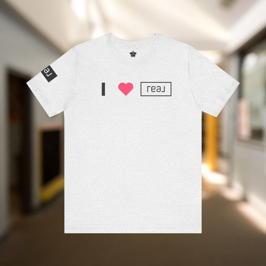 I <3 REAL Broker – Unofficial Tee - T-Shirt | ShirtyAgents