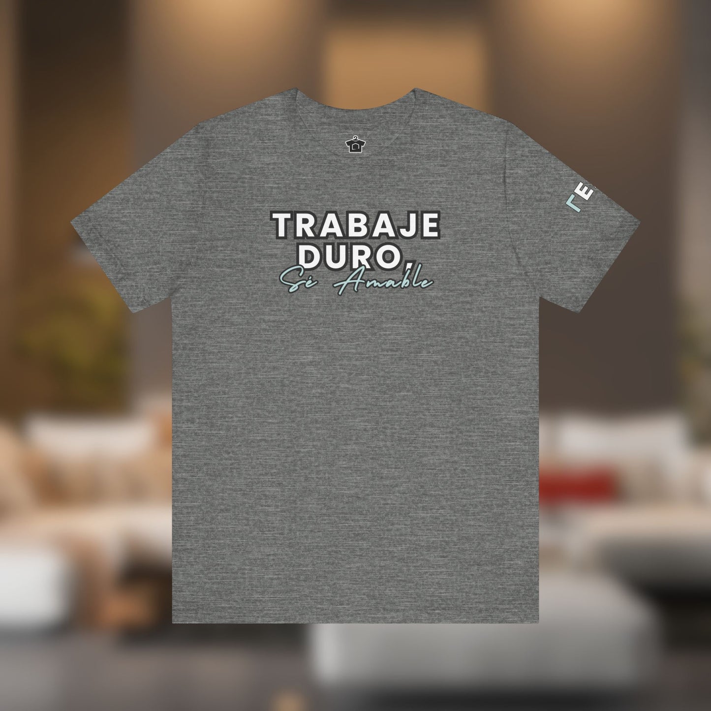 Work Hard, Be Kind – Modern Mint T-Shirt (Español Edition) – Unofficial