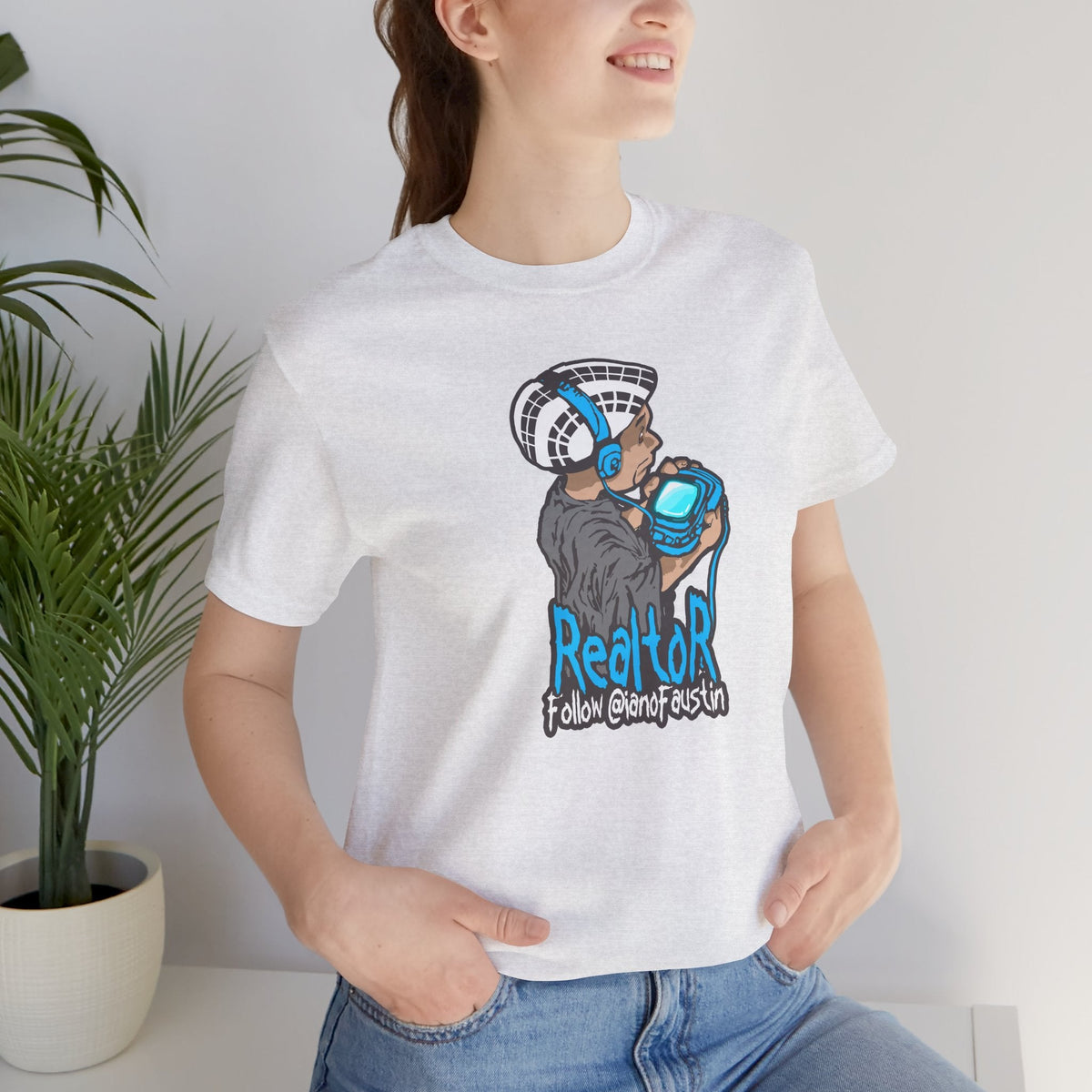Follow The Realtor | @ianofAustin - T-Shirt | ShirtyAgents