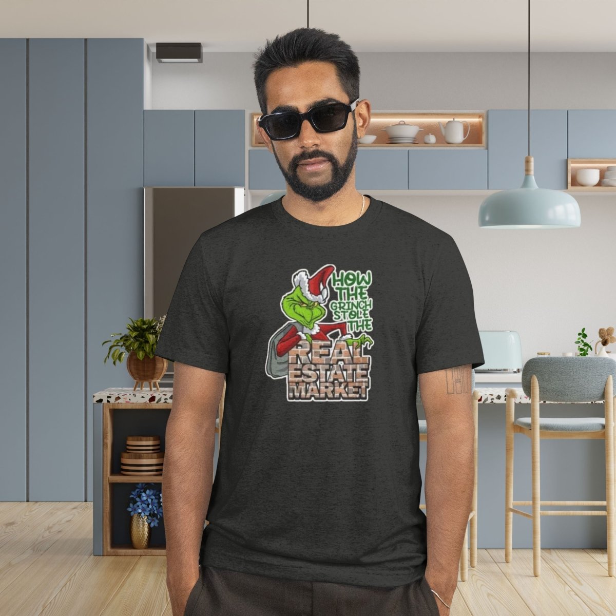 How The Grinch Stole The Real Estate Market – The Perfect Realtor® Holiday Tee - T-Shirt | ShirtyAgents