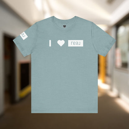 I <3 REAL Broker – Unofficial Tee - T-Shirt | ShirtyAgents